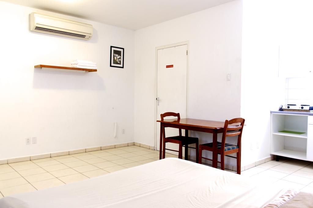 Orange Rembrandt Studio Apartments Виллемстад Экстерьер фото