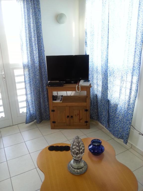 Orange Rembrandt Studio Apartments Виллемстад Номер фото