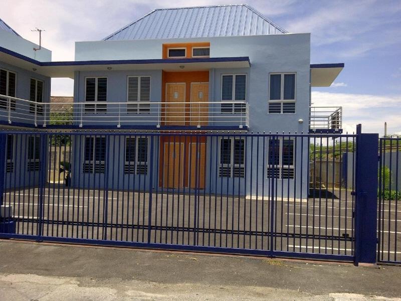 Orange Rembrandt Studio Apartments Виллемстад Экстерьер фото