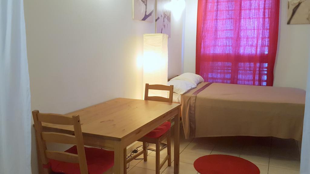 Orange Rembrandt Studio Apartments Виллемстад Экстерьер фото